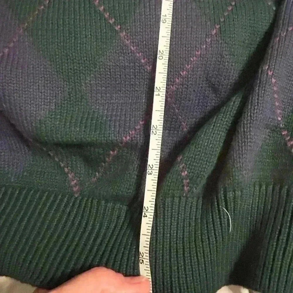 Hunt club brand- men’s XL pullover sweater- NWT- super soft- green and plaid 

C - Picture 5 of 5
